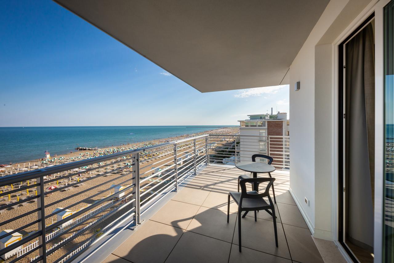 קאורלה Hotel Tritone מראה חיצוני תמונה